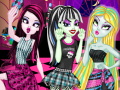 Игра Инстаграм предизвик: Monster High против Disney принцези онлајн