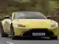 Игра Aston Martin Vantage Roadster онлајн