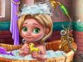 Игра Goldie Бебе Негување на Бањата онлајн